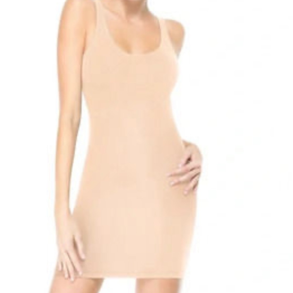SPANX - Assets by Spanx Sleek Slimmer Tank Slip Dress Sz Small